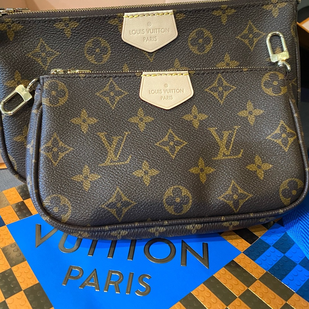 Louis Vuitton multi pochette. Pochette bags only.